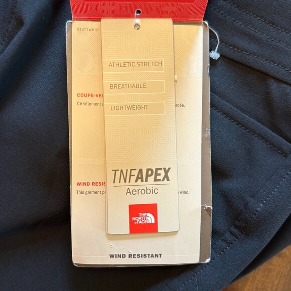 NWT The North Face Women Active Fit Lightweight Stretch Black Pants Size 4 - Picture 16 of 16